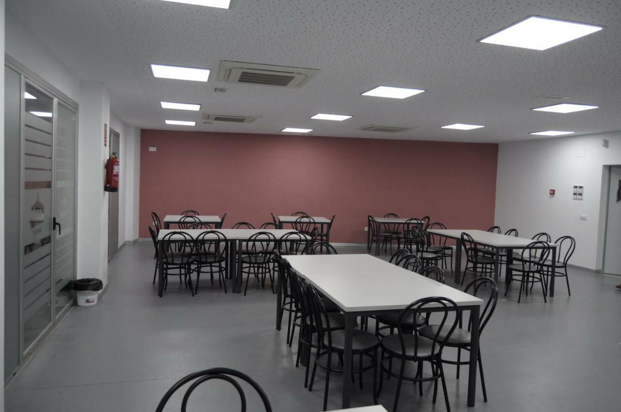 Albergue Arroyo De La Luz Bagian luar foto